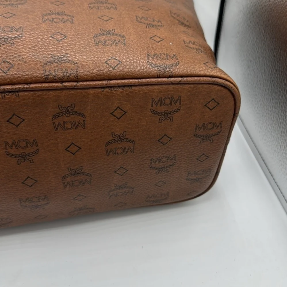 MCM Visetos Dog Bone Shopper Tote Brown - Picture 6 of 6